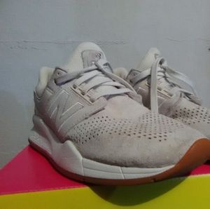 Shoes new balance sneakers
